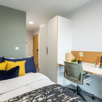 Bronze En Suite - Image 3